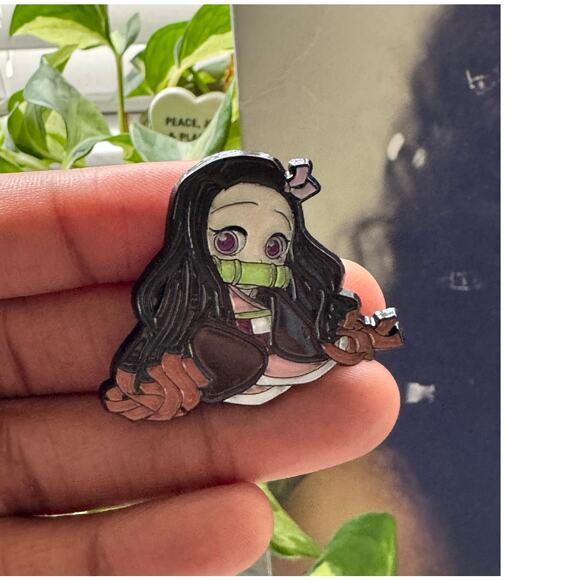 Anime Nezuko Enamel Pin - Picture 1 of 4